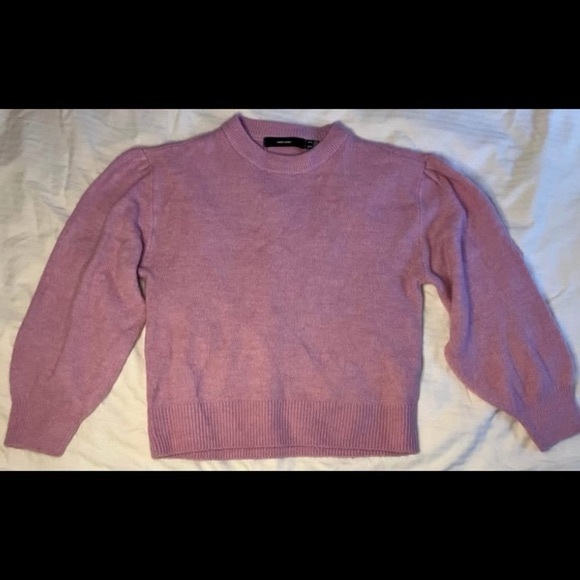 Elegant Purple Crew Neck Sweater with Soft Knit and Ribbed Cuffs - Picture 1 of 8